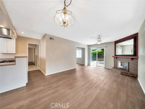 1024 E Tularosa  , Orange, CA