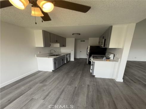 700  West La Veta  E4  Avenue, Orange, CA