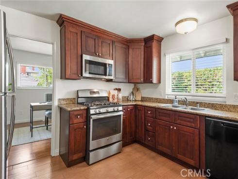 700  Yorba  , Orange, CA