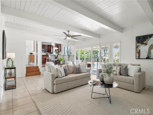 700  Yorba  , Orange, CA