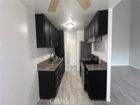 700 W La Veta  M12  Avenue, Orange, CA