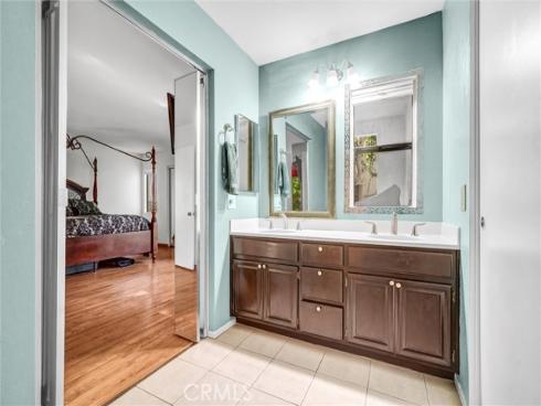 166 N Singingwood  3  Street, Orange, CA