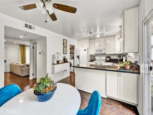 177 N Singingwood  22  Street, Orange, CA