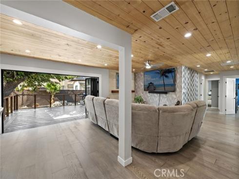 2152 N Cleveland   Street, Orange, CA