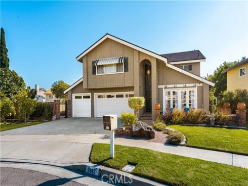 2042 W. Beverly Drive