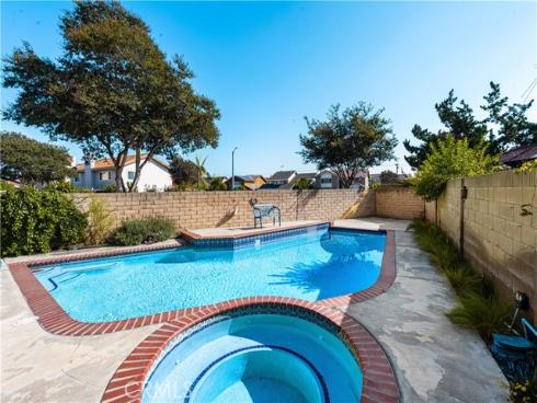 2042 W Beverly   Drive, Orange, CA