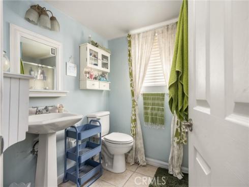 2042 W Beverly , Orange, CA