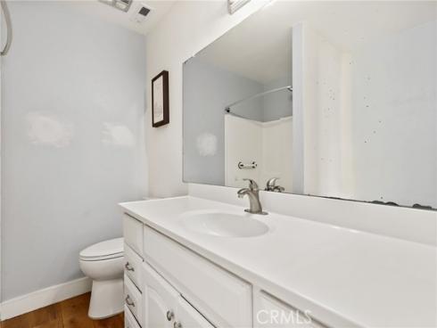 700 W La Veta  T4  Avenue, Orange, CA