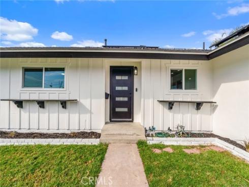 2076 N Diamond  , Orange, CA