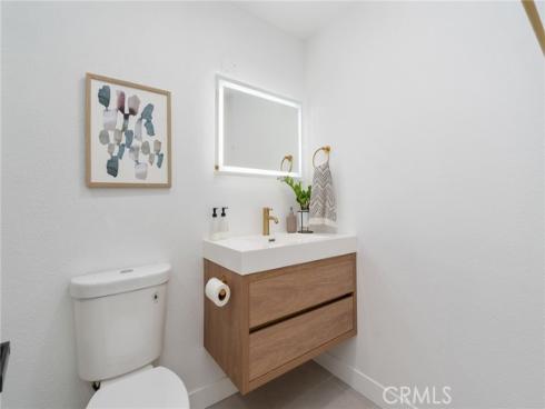 2076 N Diamond  , Orange, CA