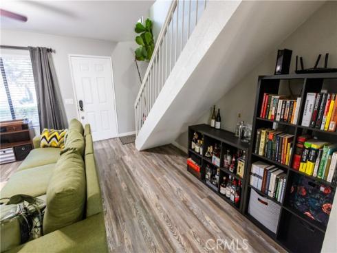 285 N Singingwood  , Orange, CA