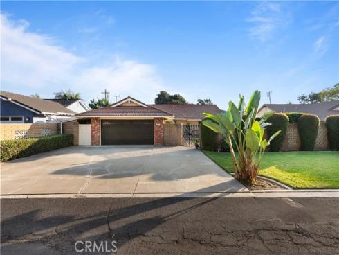 564 E Fellows  , Orange, CA