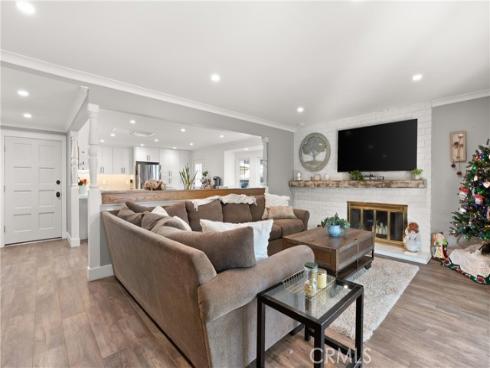 564 E Fellows  , Orange, CA