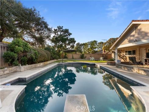 564 E Fellows  , Orange, CA