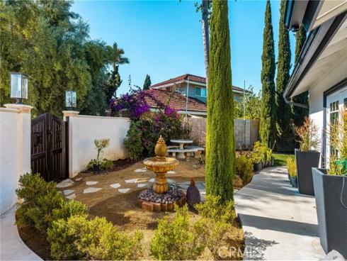 1517 E San Alto  , Orange, CA