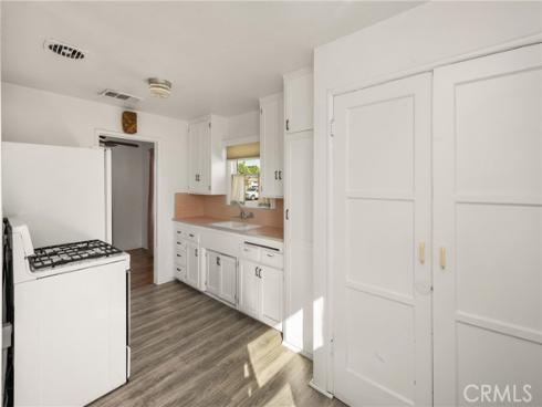 1006 W Maple   Avenue, Orange, CA