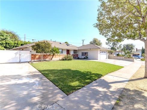2033 N Diamond  , Orange, CA