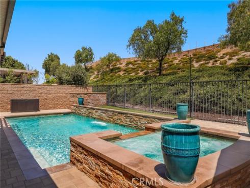 2571 N Skytop   Court, Orange, CA