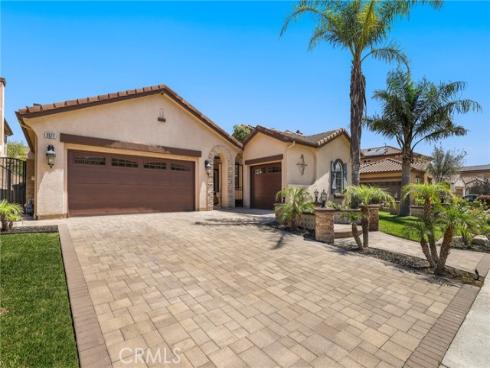 2571 N Skytop   Court, Orange, CA