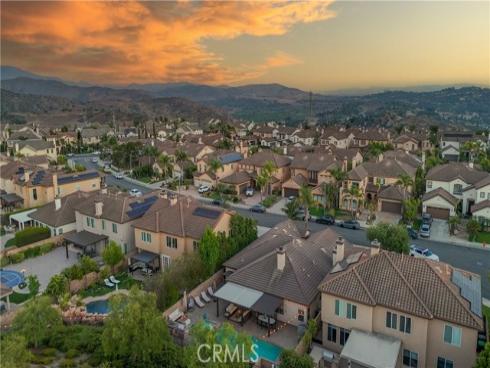 2571 N Skytop   Court, Orange, CA