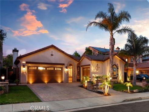 2571 N Skytop   Court, Orange, CA