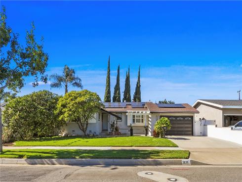 1674 N Morningside  , Orange, CA
