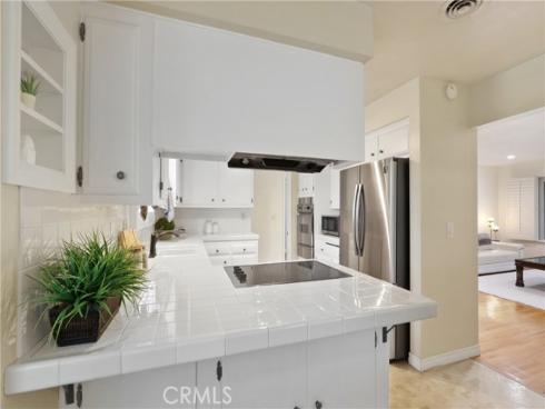 1674 N Morningside  , Orange, CA