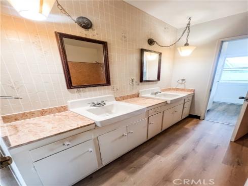 534 E Hoover  , Orange, CA