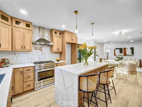 1834 E Sunview   Drive, Orange, CA