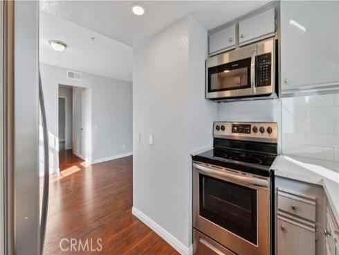 103 S Cross Creek  B  Road, Orange, CA