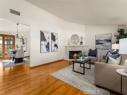 2020 W. Willow Avenue