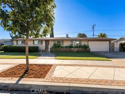 2020 W Willow   Avenue, Orange, CA