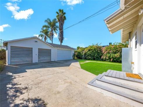 3004 E Pearl   Avenue, Orange, CA