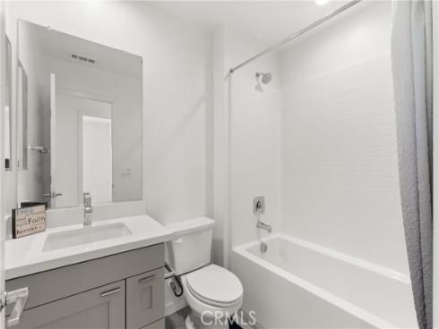 2882 N Glassell  , Orange, CA