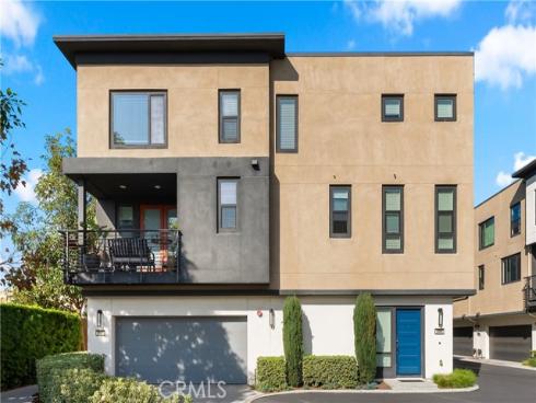 2882 N Glassell  , Orange, CA