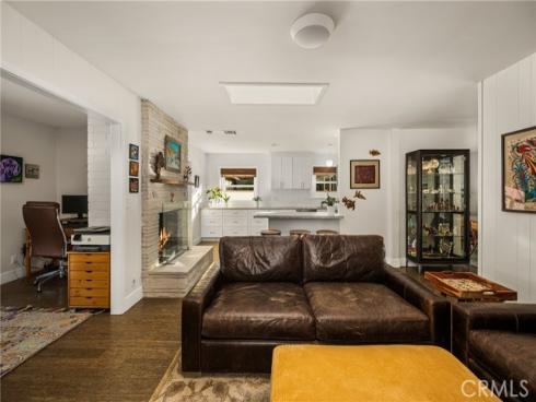 943 E Everett Place , Orange, CA