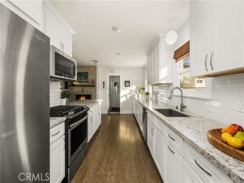 943 E Everett Place , Orange, CA