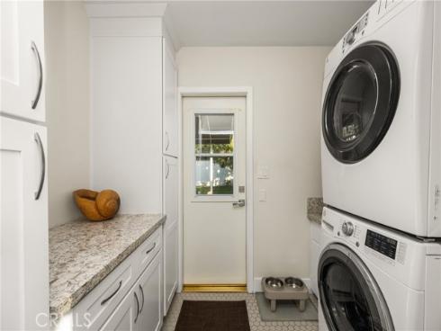 943 E Everett Place , Orange, CA