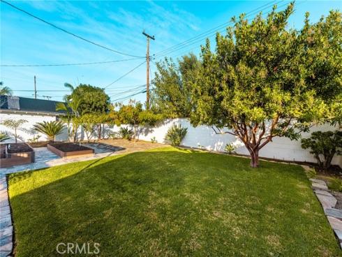 943 E Everett Place , Orange, CA