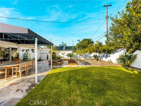 943 E Everett Place , Orange, CA