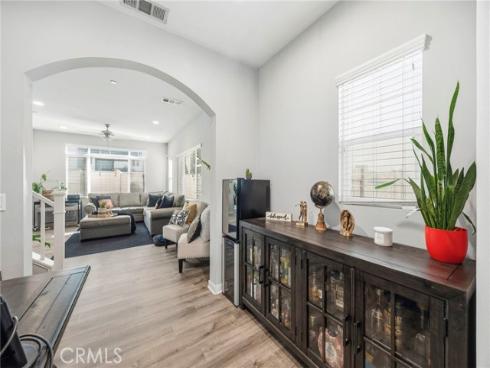 2049 N Orange Olive , Orange, CA