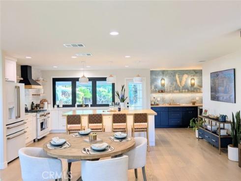 1124 E Maplewood Place, Orange, CA