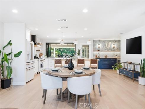 1124 E Maplewood Place, Orange, CA