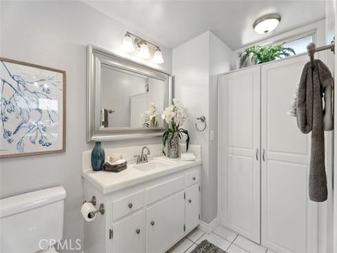 1723 N Lincoln , Orange, CA