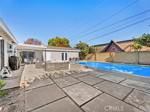 1723 N Lincoln , Orange, CA