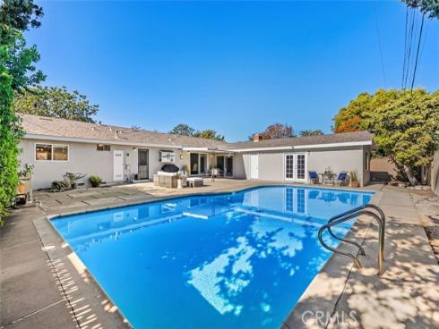 1723 N Lincoln , Orange, CA