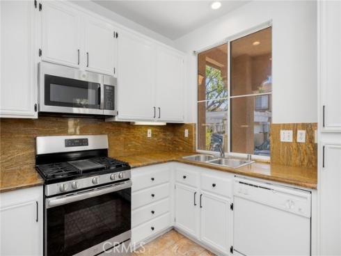 448 N Londonderry D Lane, Orange, CA