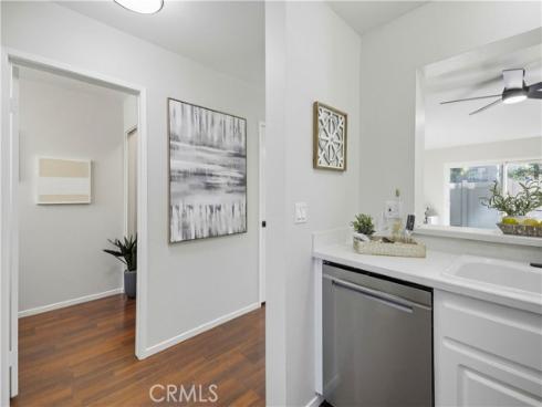 5825 E Creekside 6 Avenue, Orange, CA