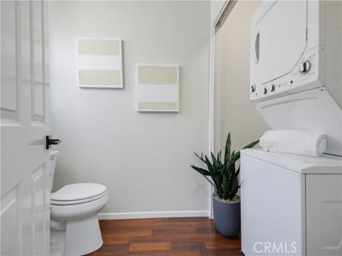 5825 E Creekside 6 Avenue, Orange, CA