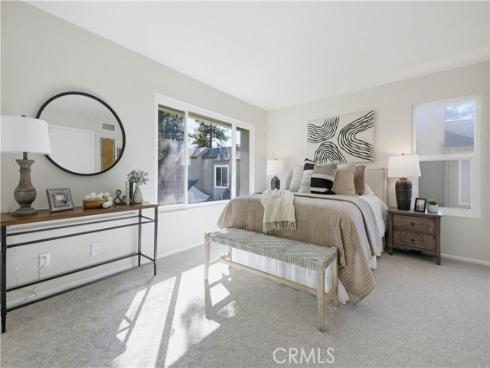 5825 E Creekside 6 Avenue, Orange, CA